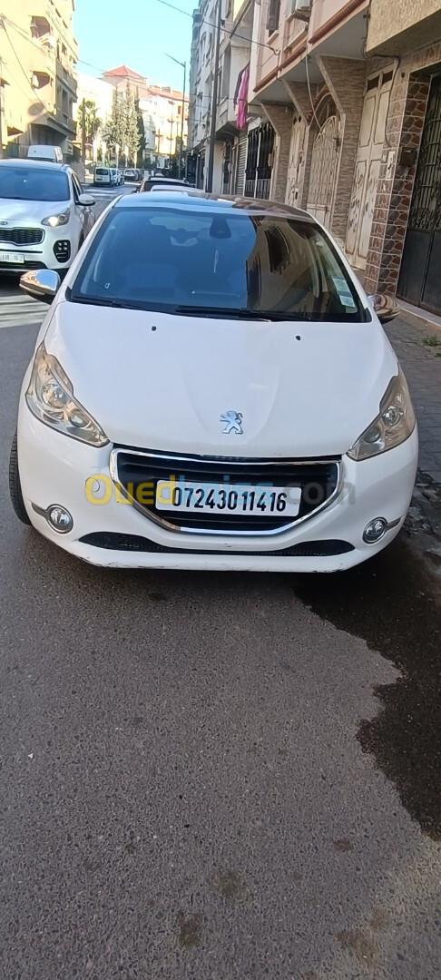 Peugeot 208 2014 Allure