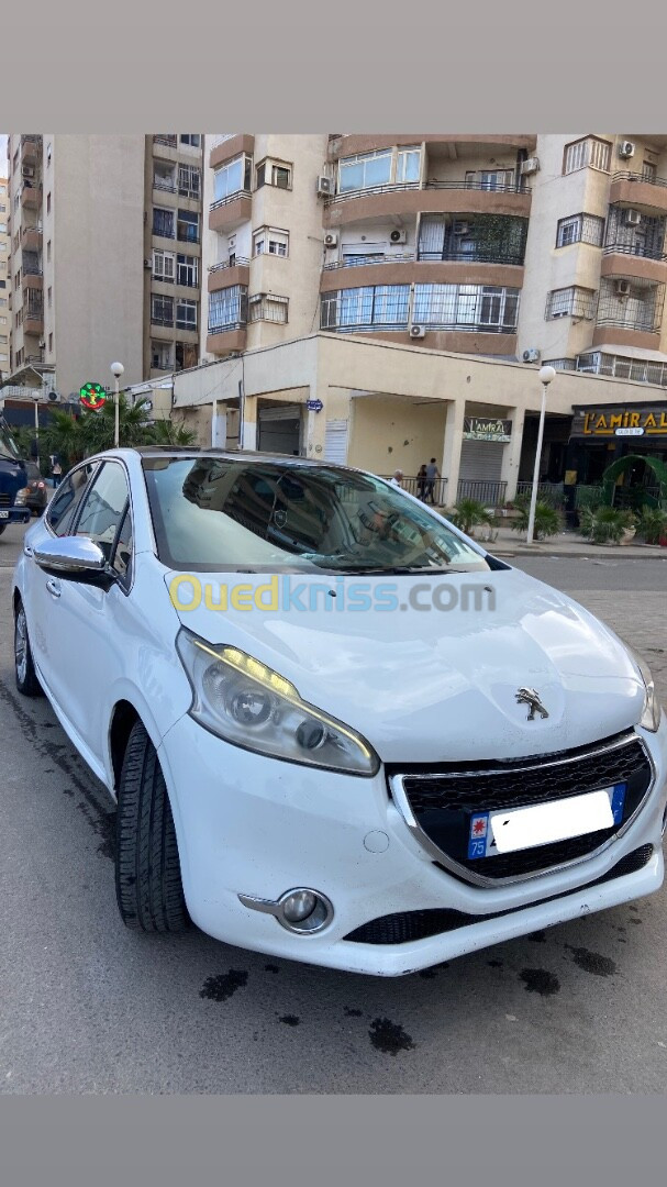 Peugeot 208 2013 Allure