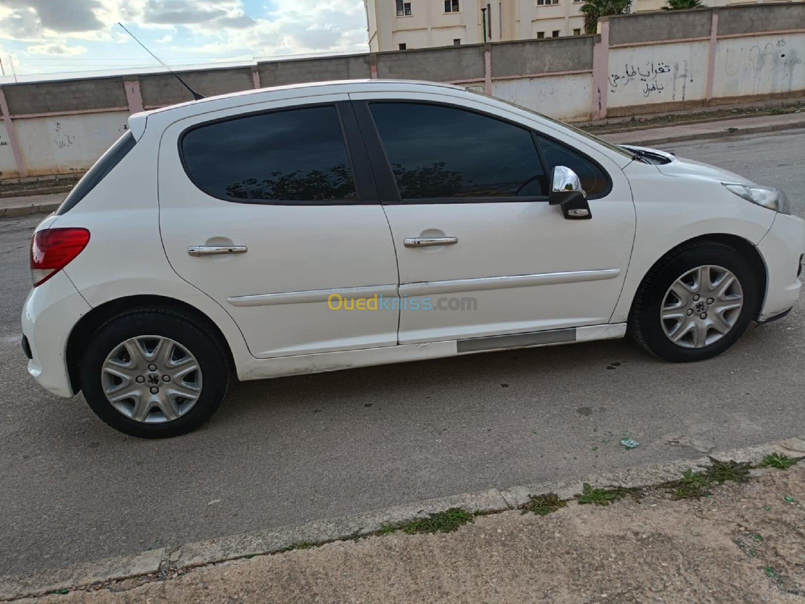 Peugeot 207 2013 