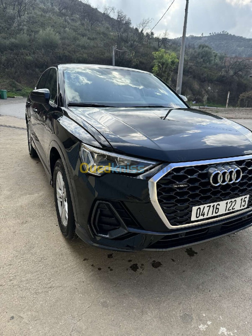 Audi Q3 2022 Ambition