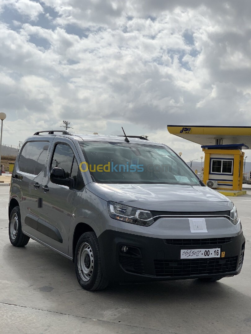 Fiat Doblo 2023 Italein