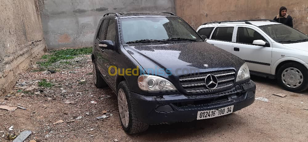 Mercedes ML 2000 ML