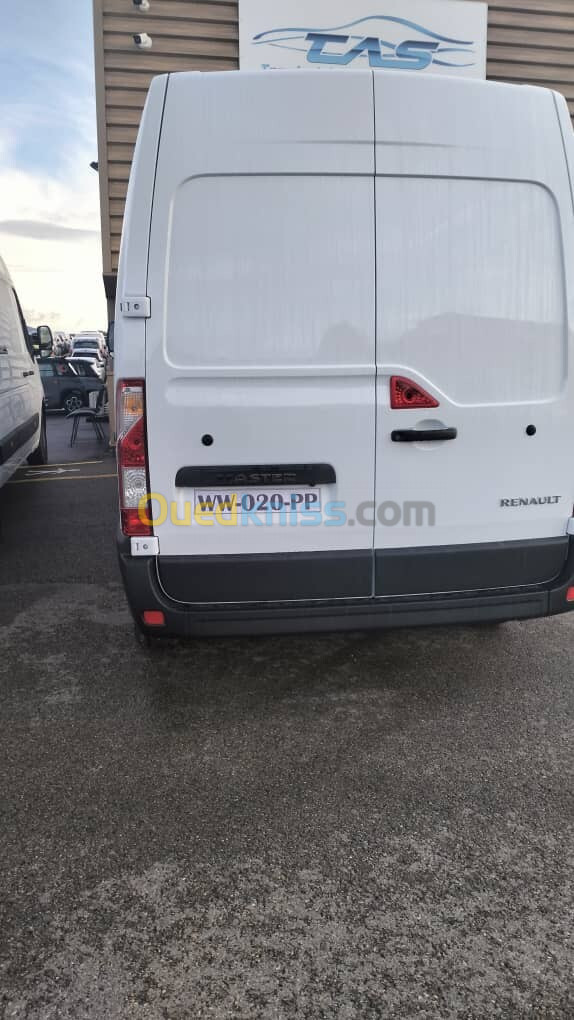 Renault Master 2024 