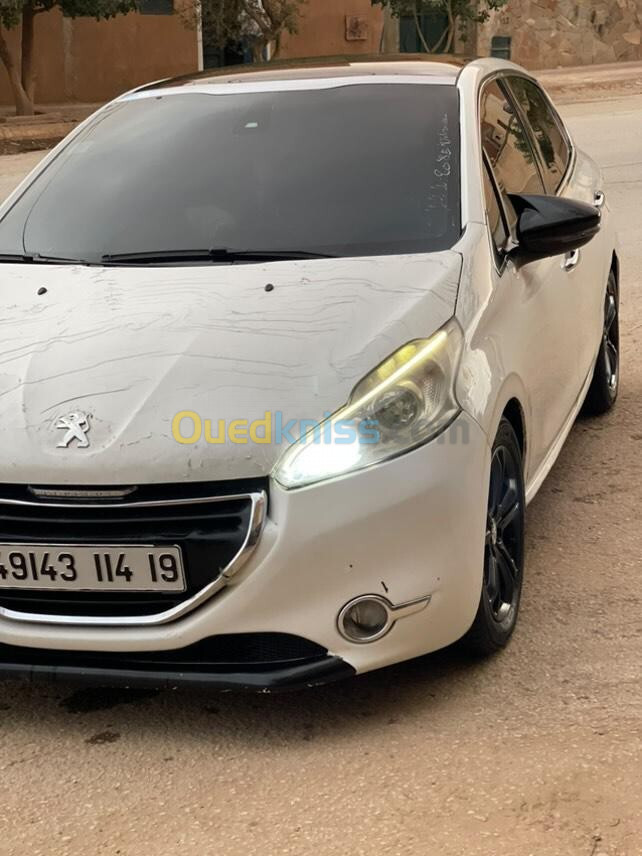 Peugeot 208 2014 208