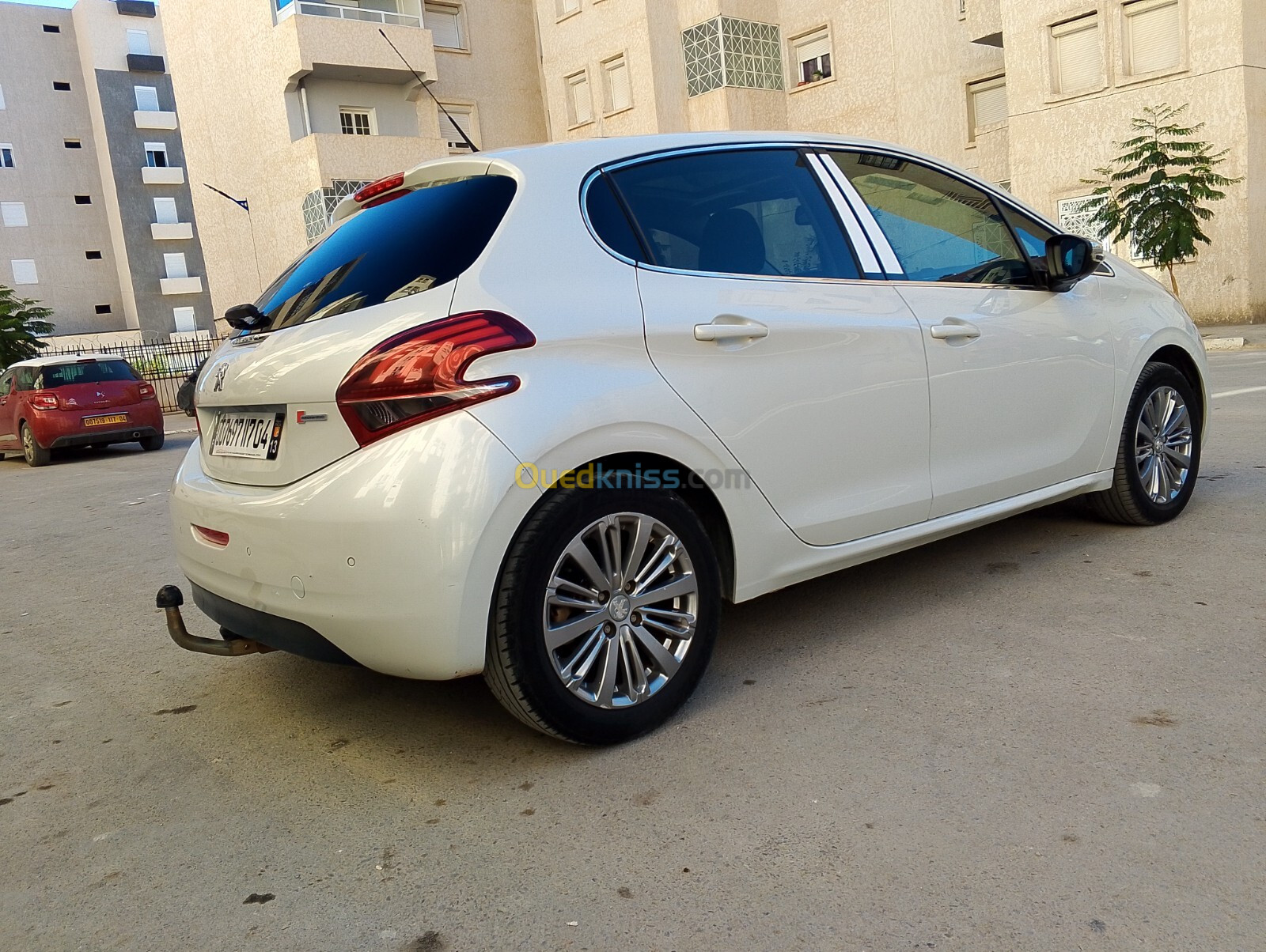 Peugeot 208 2017 Allure Facelift