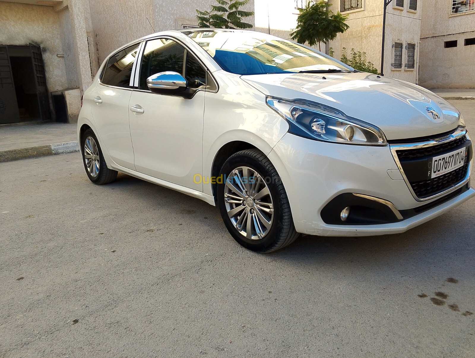 Peugeot 208 2017 Allure Facelift