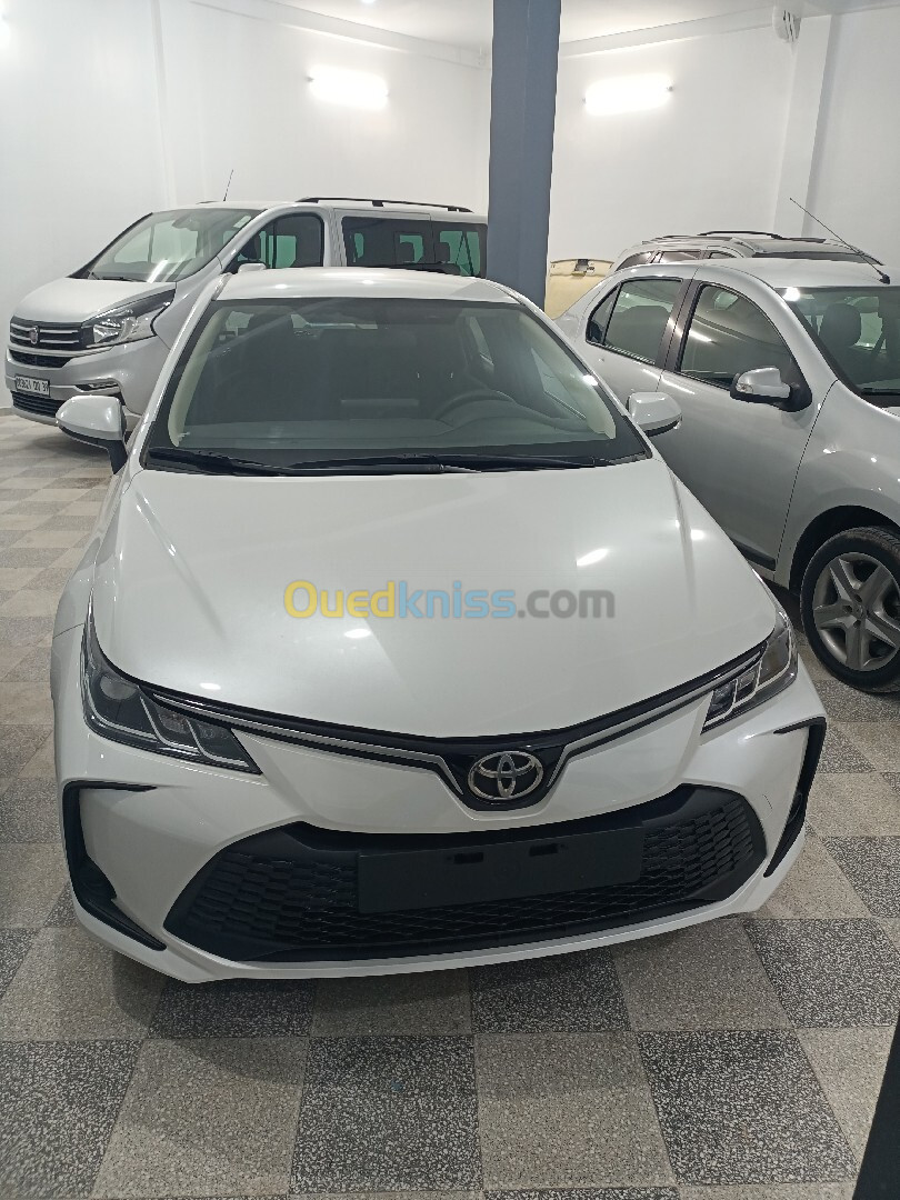 Toyota كورولا 2024 