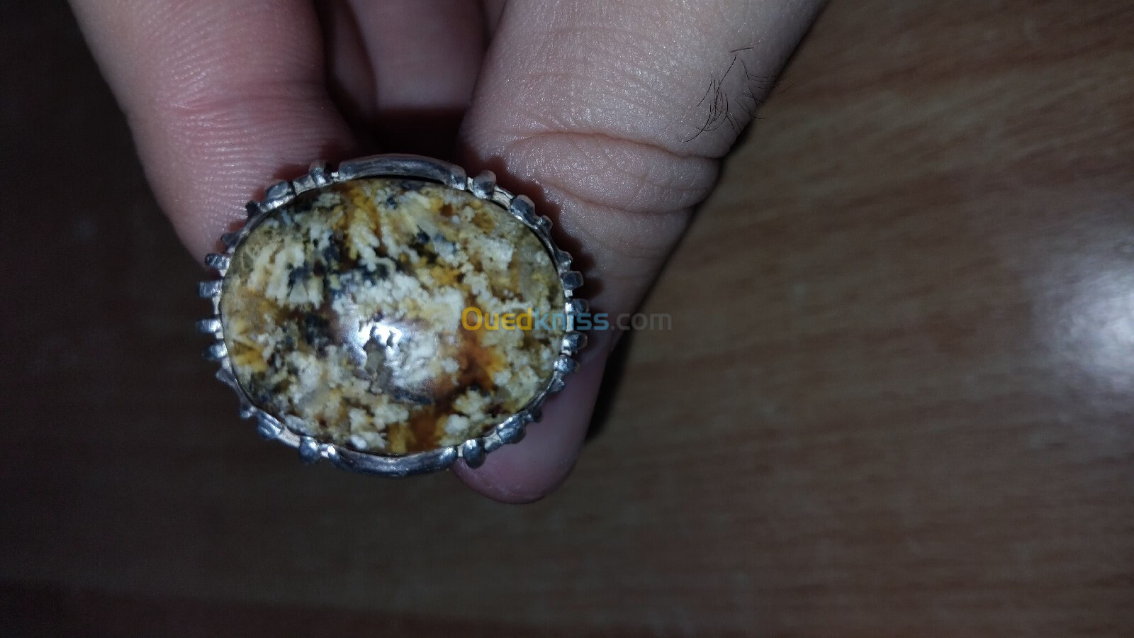 Bague AREF BAHREIN 36g taille 65 خاتم صياغة عارف بحجر عقيق طبيعي ورد الربيع 