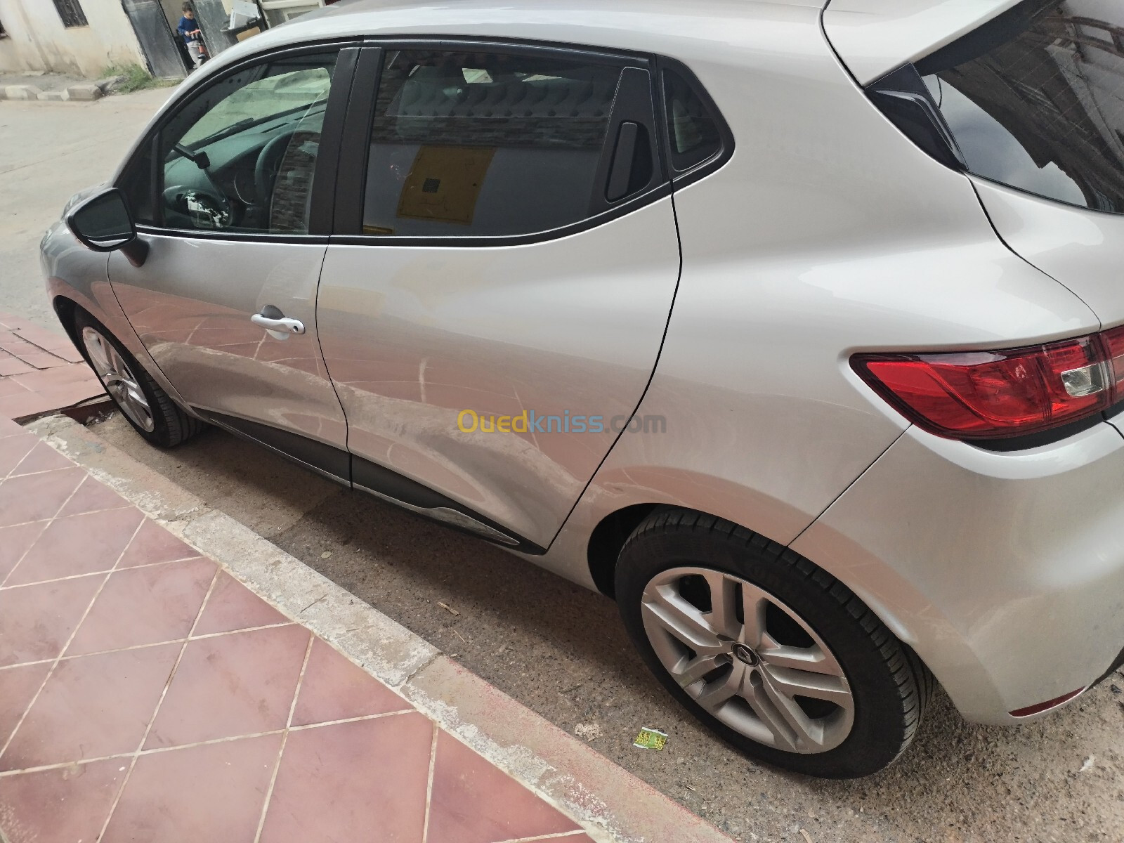 Renault Clio 4 2017 Limited 2