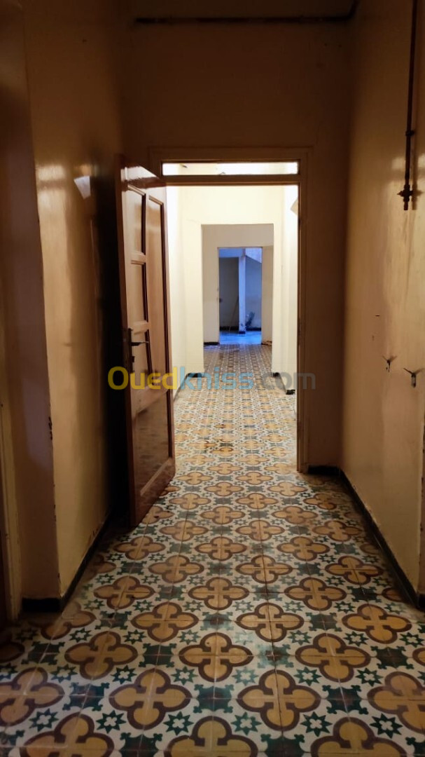 Vente Niveau De Villa F5 Djelfa Ain oussara