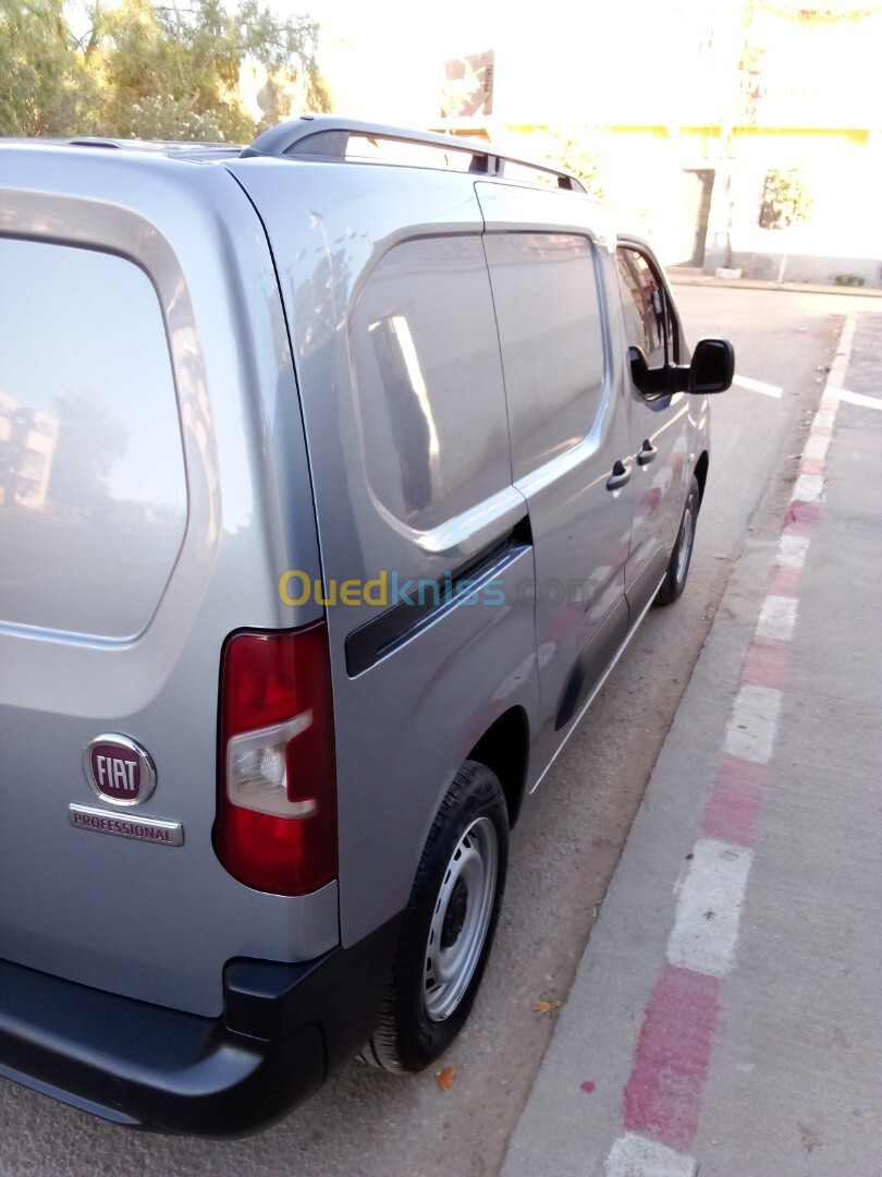 Fiat Doblo 2023 ايطاليا