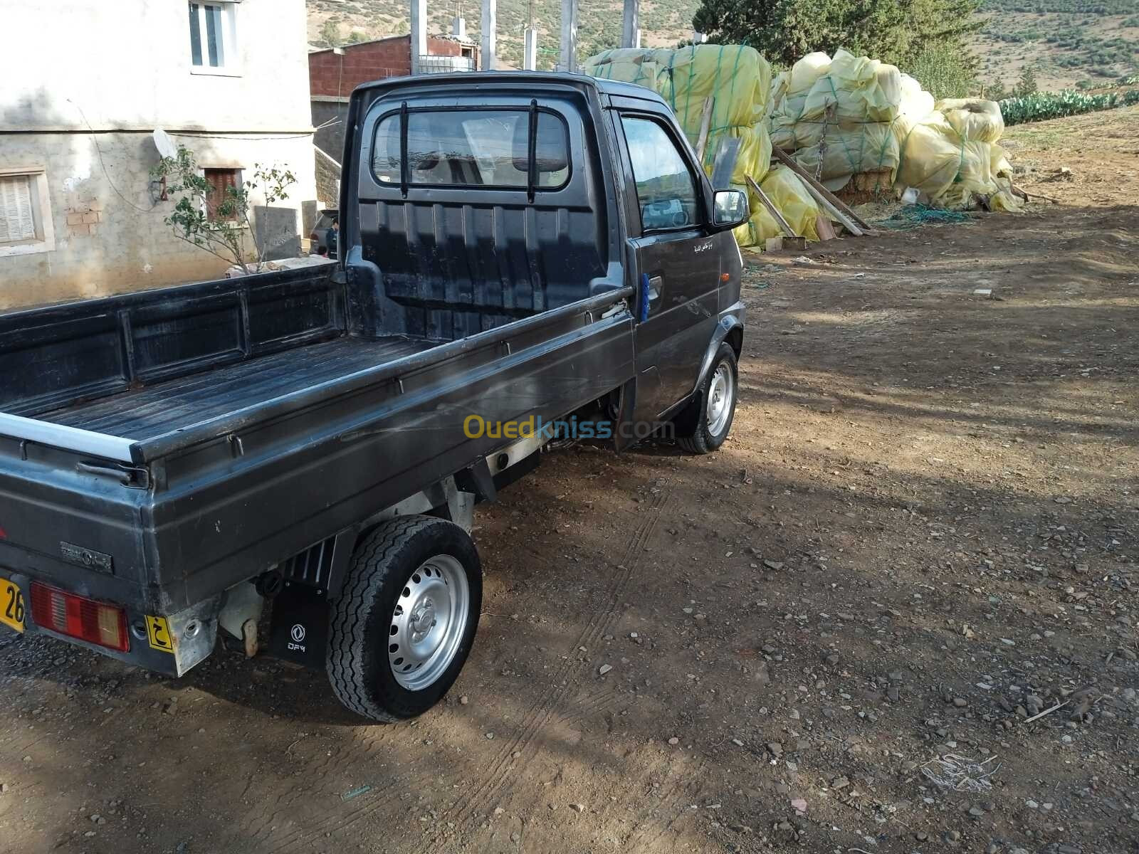 DFSK Mini Truck 2012 SC 2m30