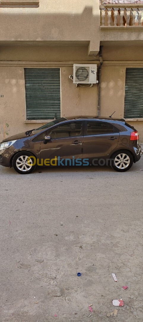 Kia Rio 5 portes 2013 