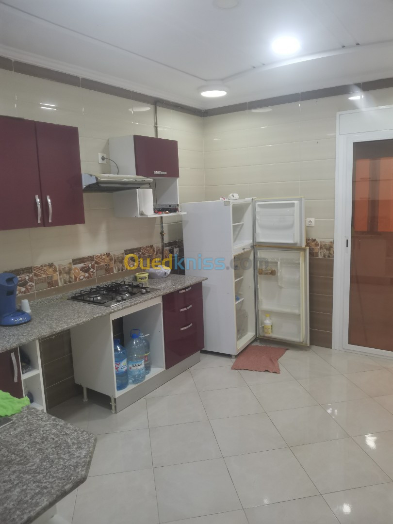 Location Appartement F4 Oran Oran