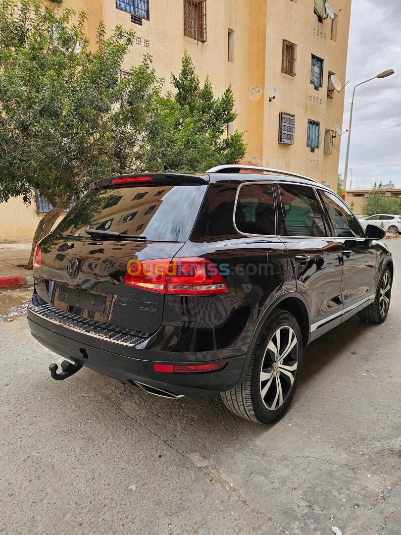 Volkswagen Touareg 2010 R line