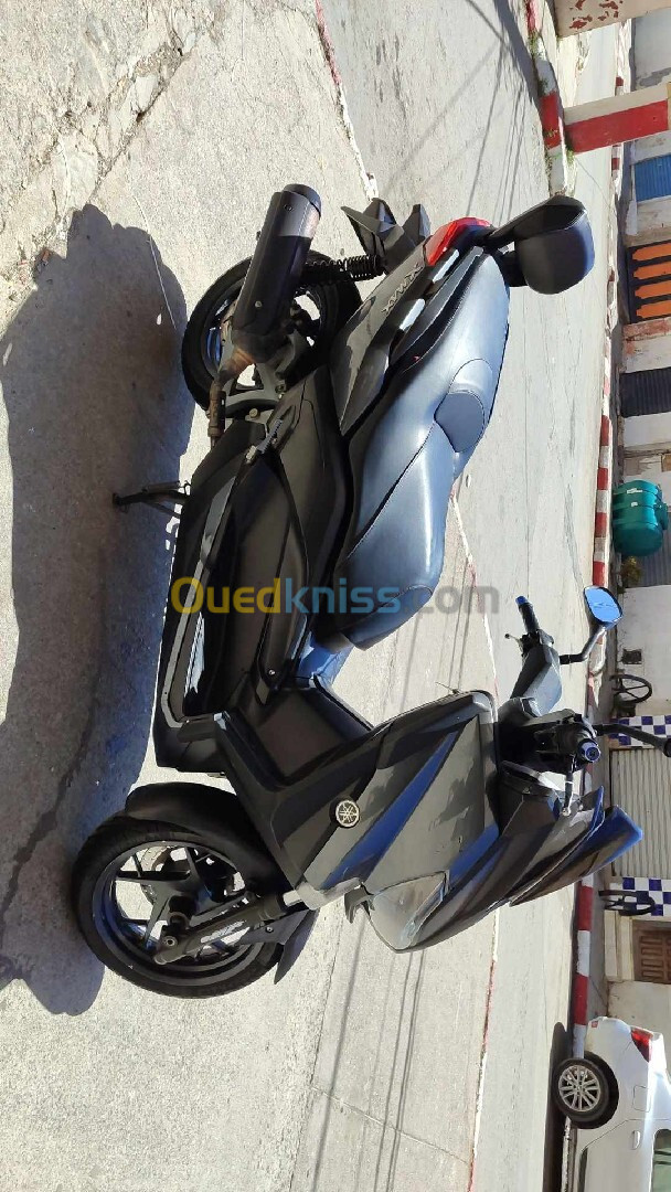 yamaha xmax 125 2017