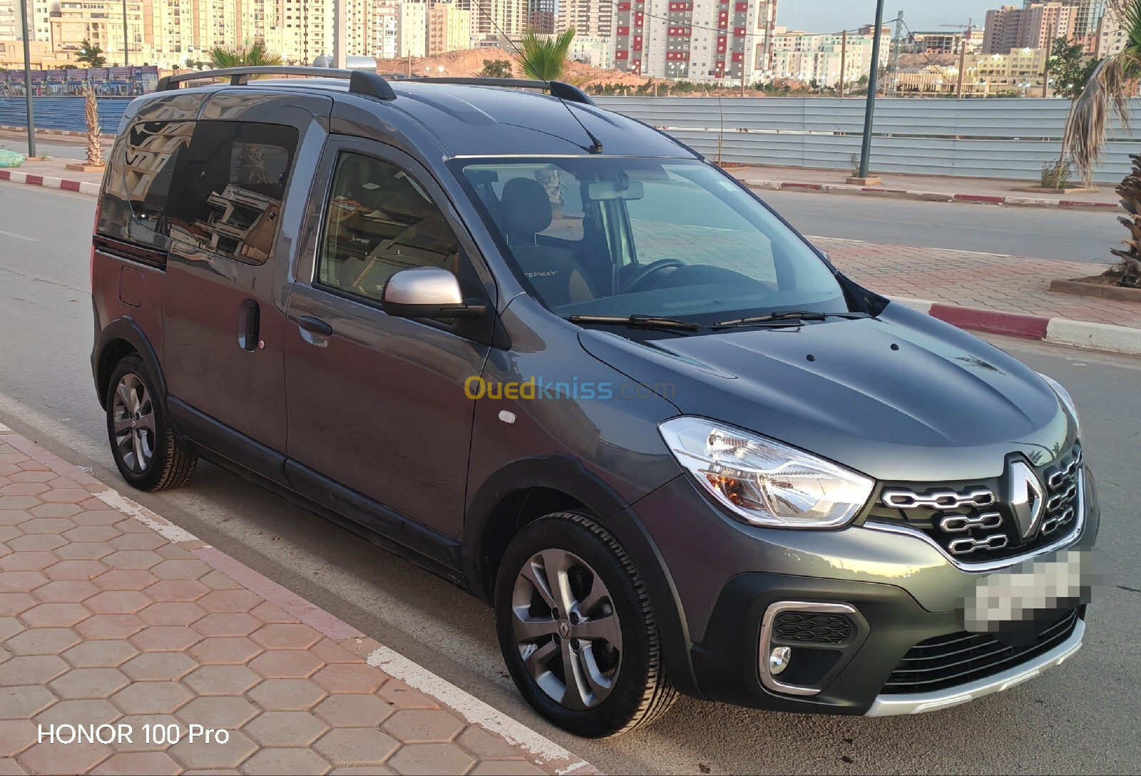 Renault Kongoo s 2023 Stepway