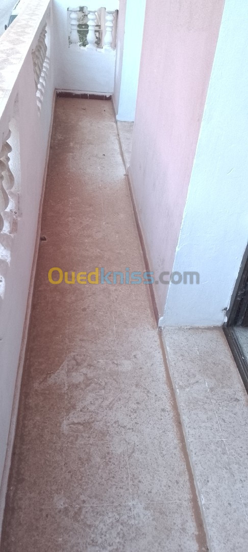 Location Appartement F8 Alger Bir mourad rais