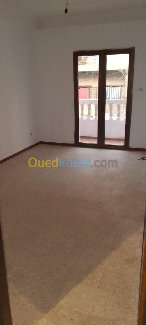 Location Appartement F8 Alger Bir mourad rais