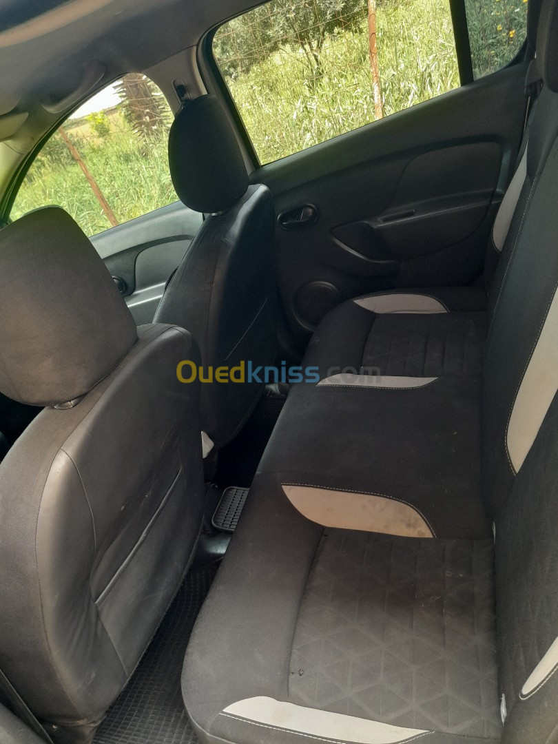 Dacia Sandero 2015 Stepway