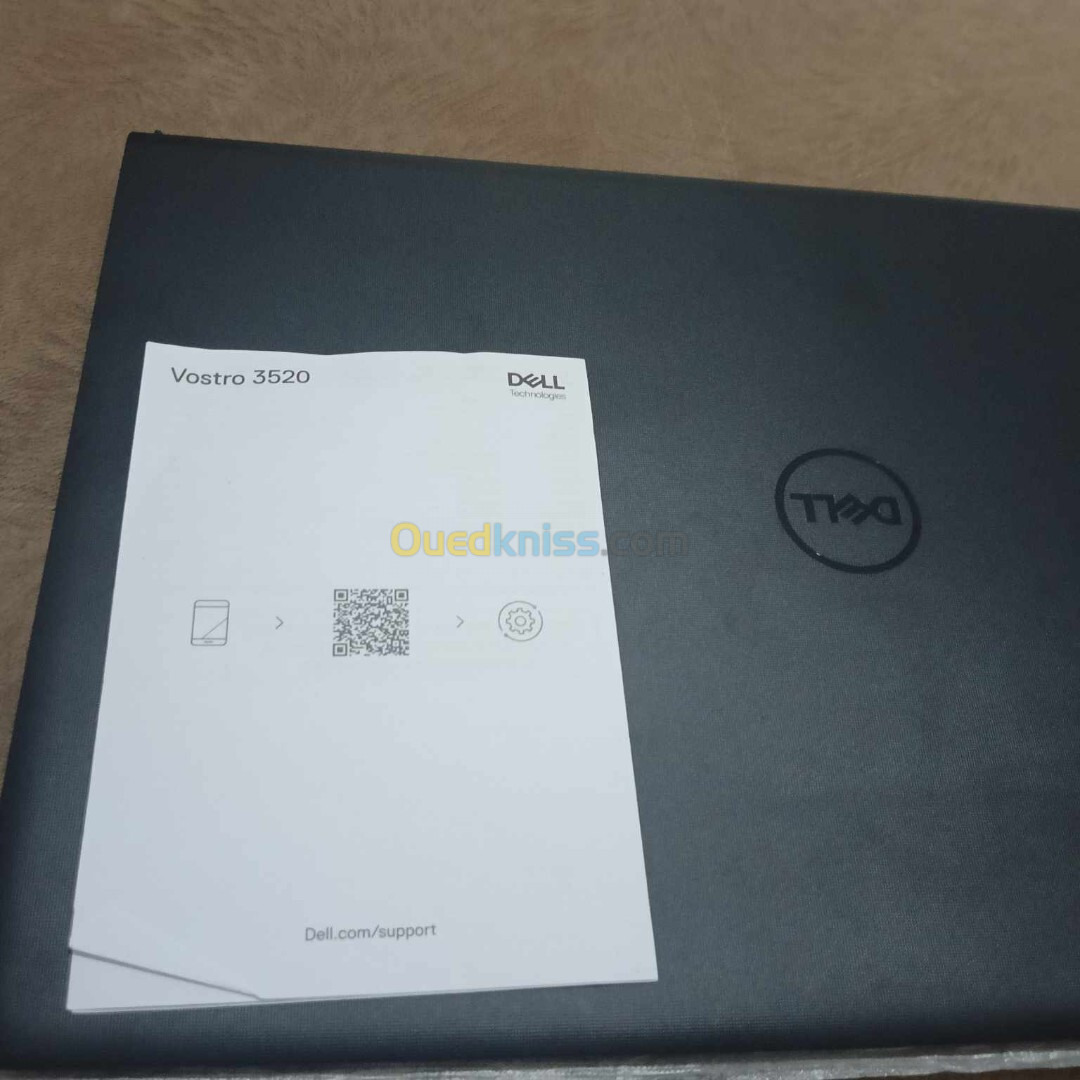 Dell vostro 3520