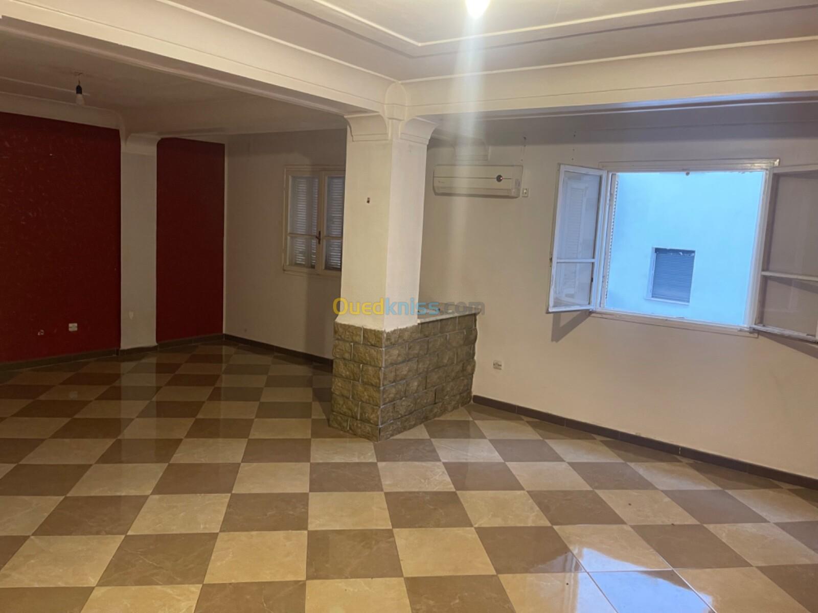 Location Appartement F4 Alger Hydra