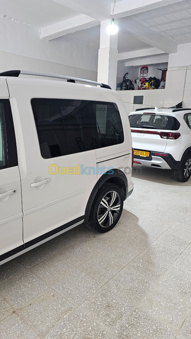 Volkswagen Caddy 2019 Alltrack