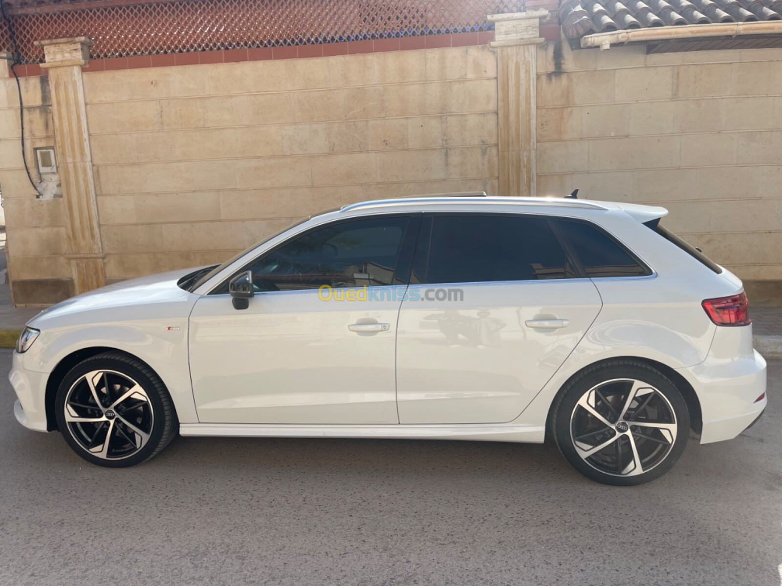 Audi A3 Sport Back 2019 S Line