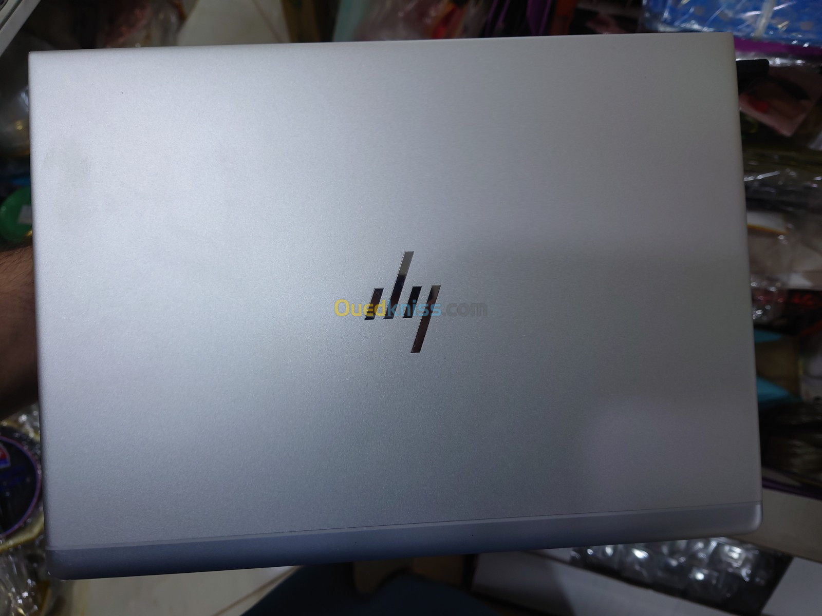 HP ELITEBOOK 830 G5 - i5 8th gen