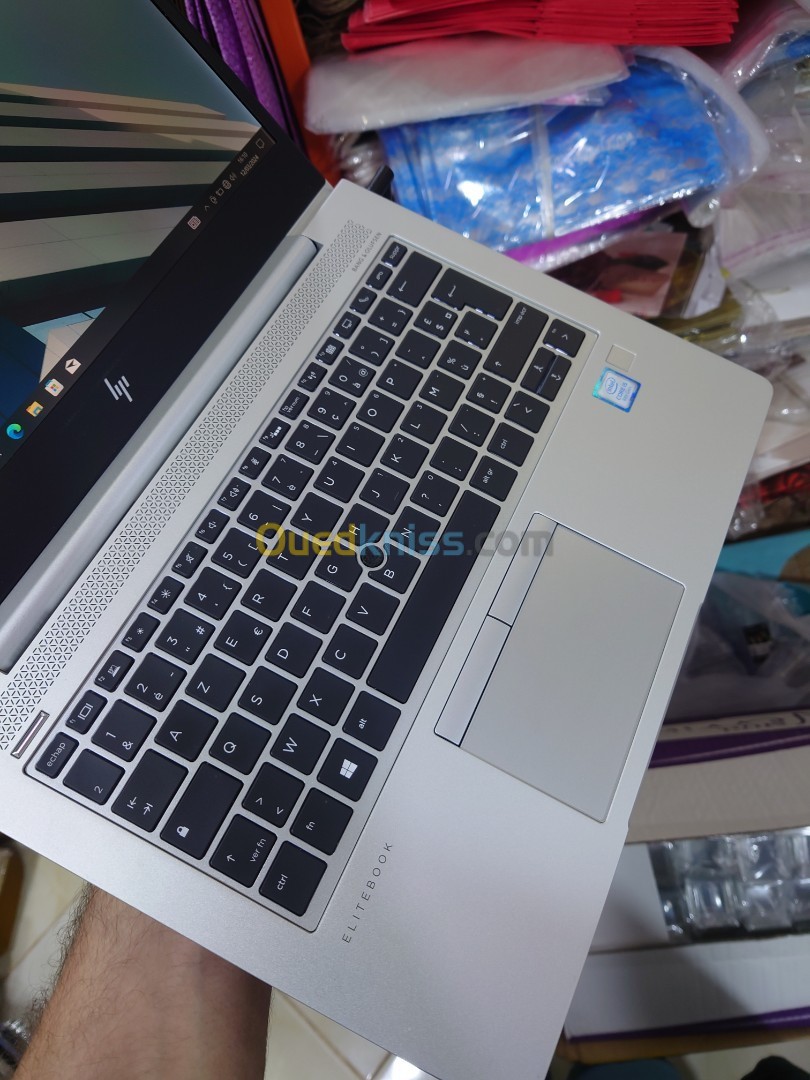 HP ELITEBOOK 830 G5 - i5 8th gen