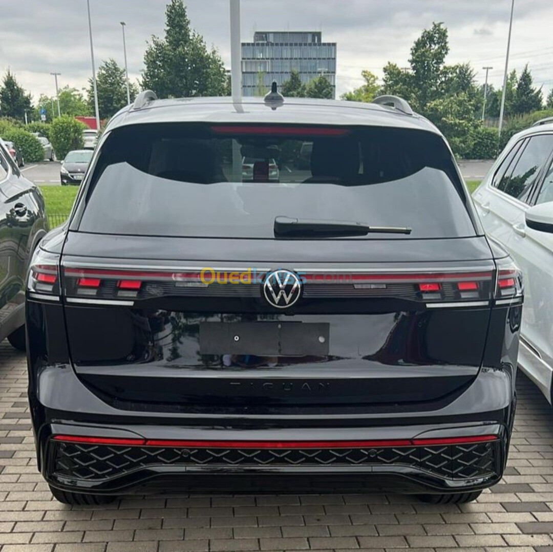 Volkswagen Tiguan r-line 2024 Pack Black