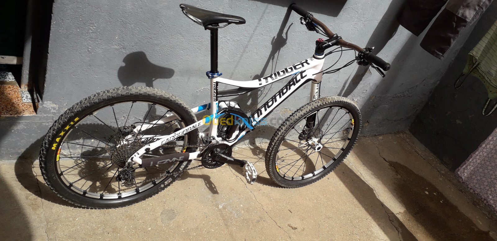  VTT cannondale trigger  cadre carbon