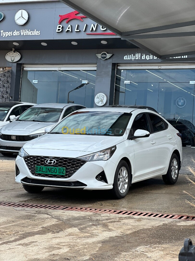 Hyundai Accent 2024 1.6 ess boîte auto