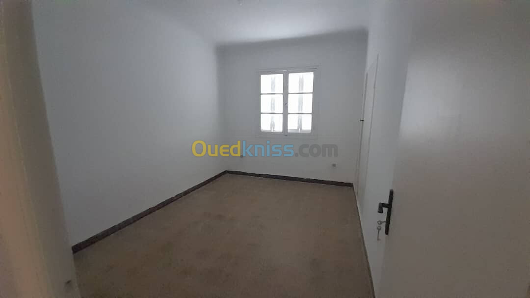 Vente Appartement F5 Sidi Bel Abbès Sidi lahcene