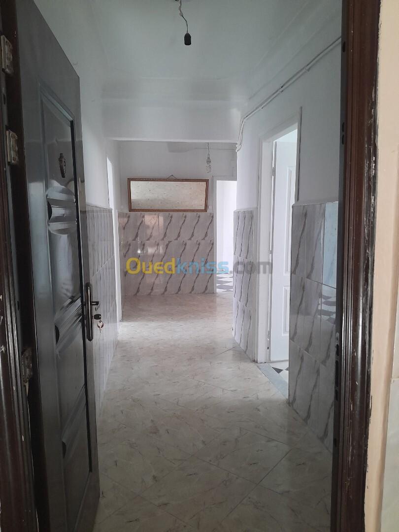 Location Appartement F3 Blida Blida