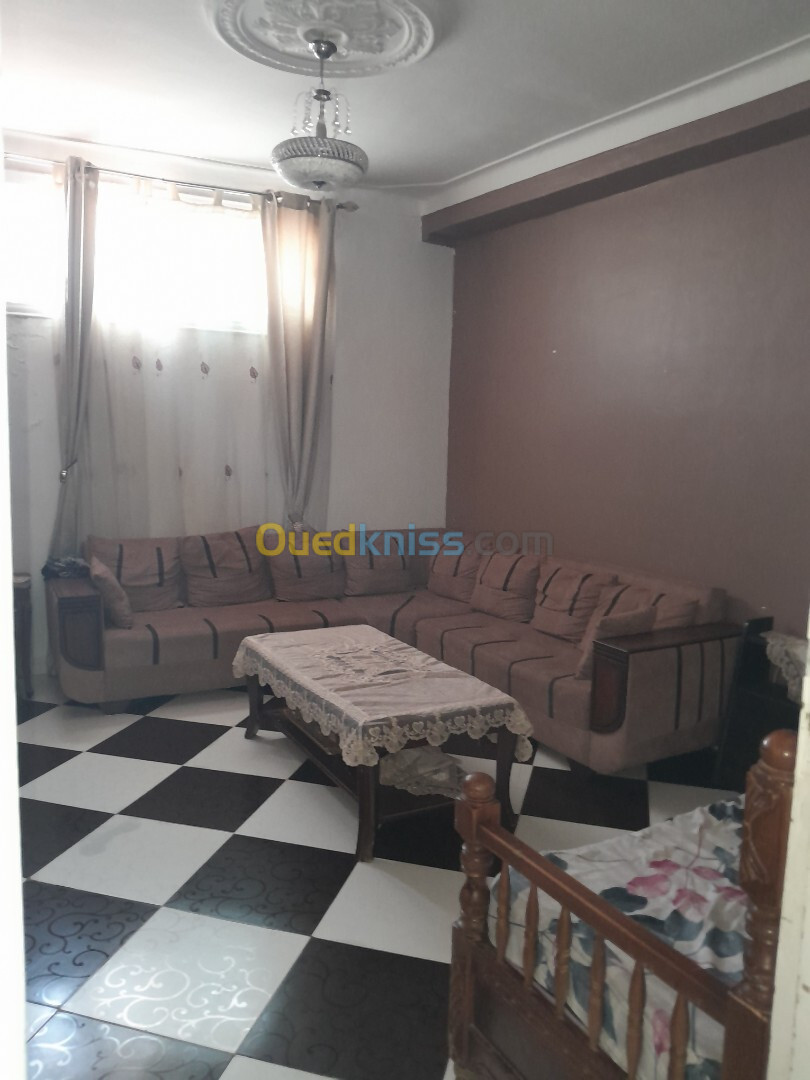 Location Appartement F3 Blida Blida