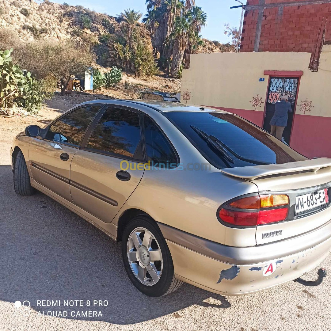 Renault Laguna 1 2000 Laguna 1