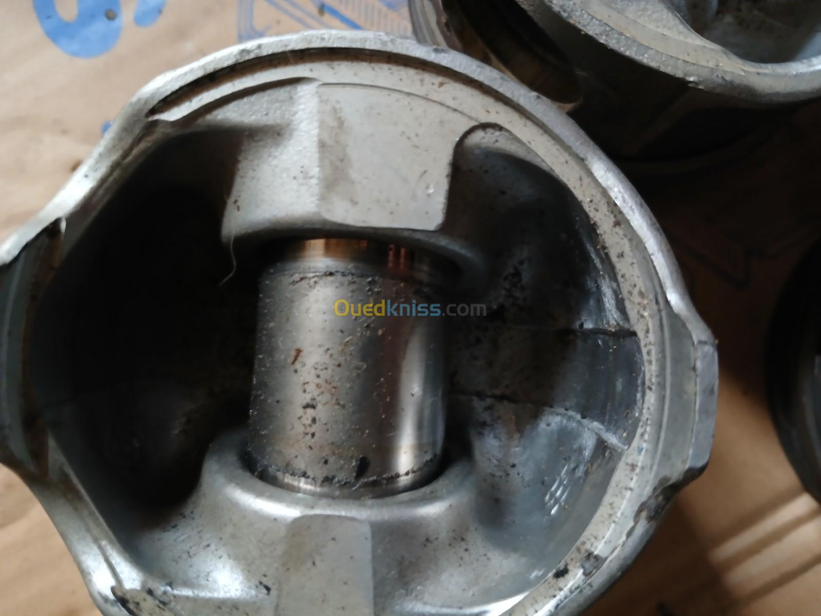 Piston 1.9 dci