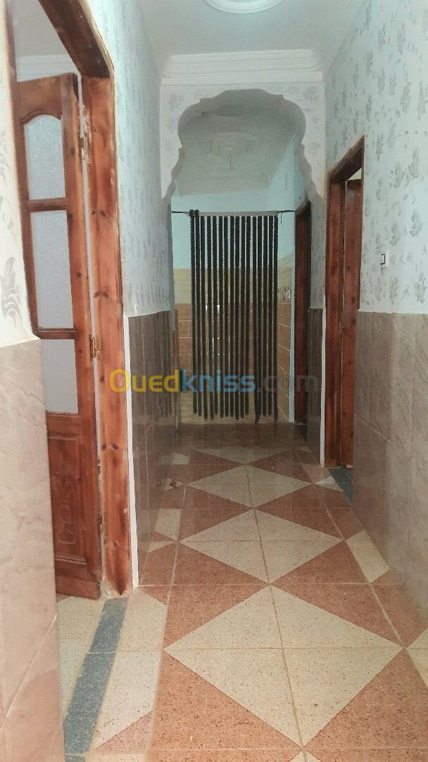 Vente Appartement F3 Aïn Defla Sidi lakhdar