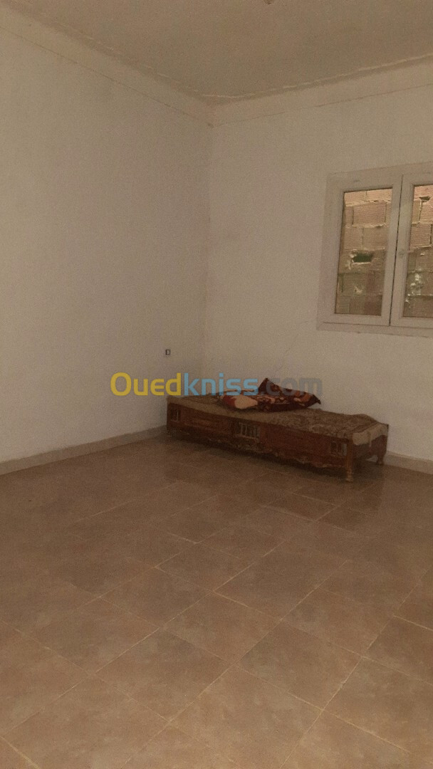 Vente Appartement F3 Aïn Defla Sidi lakhdar