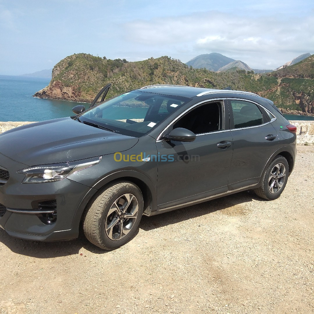 Kia X. Ceed 2021 Initial