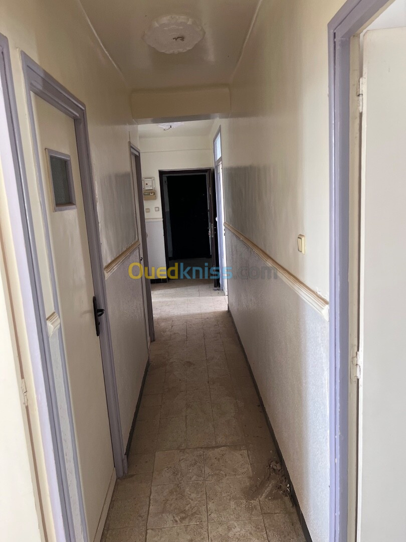 Vente Appartement F3 Alger Bouzareah