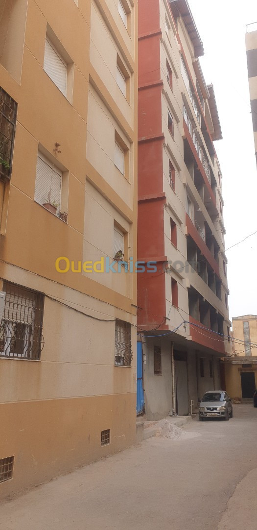 Vente Appartement F5 Alger Bordj el kiffan