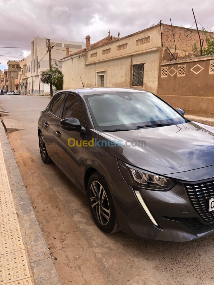 Peugeot 208 2023 Allure