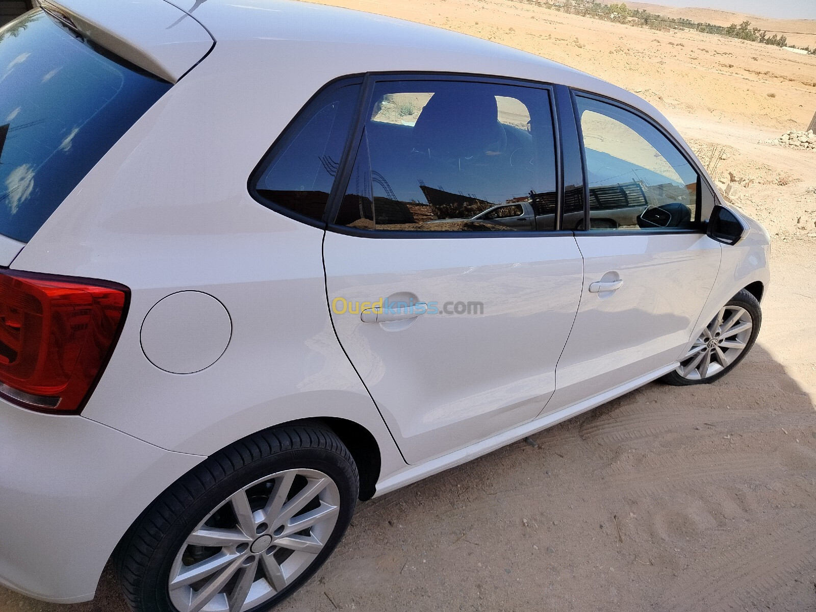 Volkswagen Polo 2016 R-line