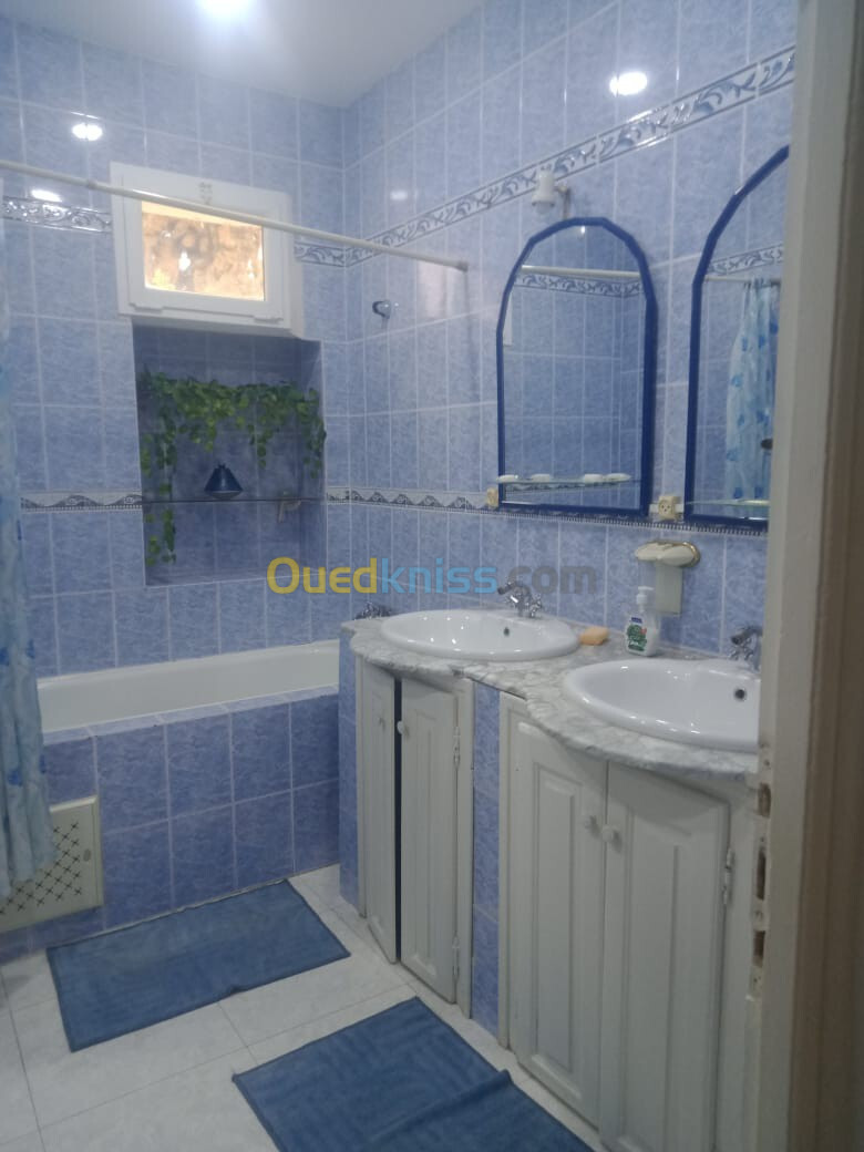 Location Appartement F4 Alger Hydra