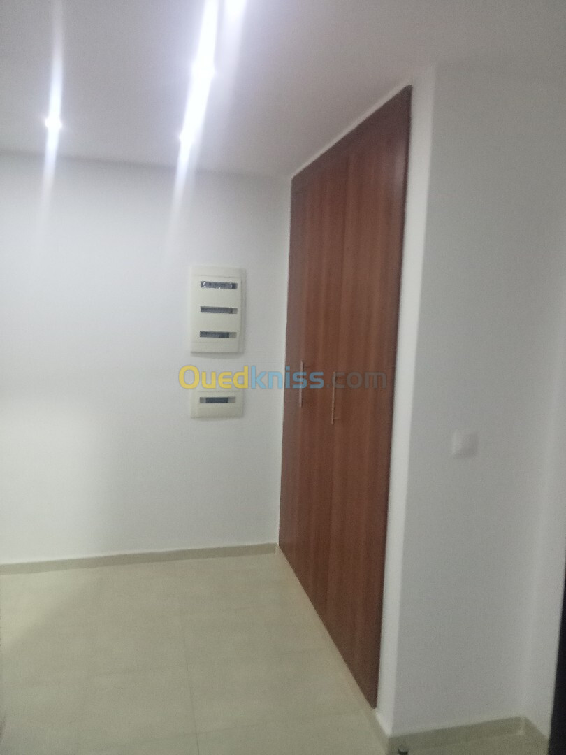 Vente Appartement F4 Alger El achour