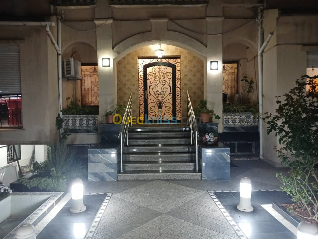 Location Appartement F3 Alger Hydra