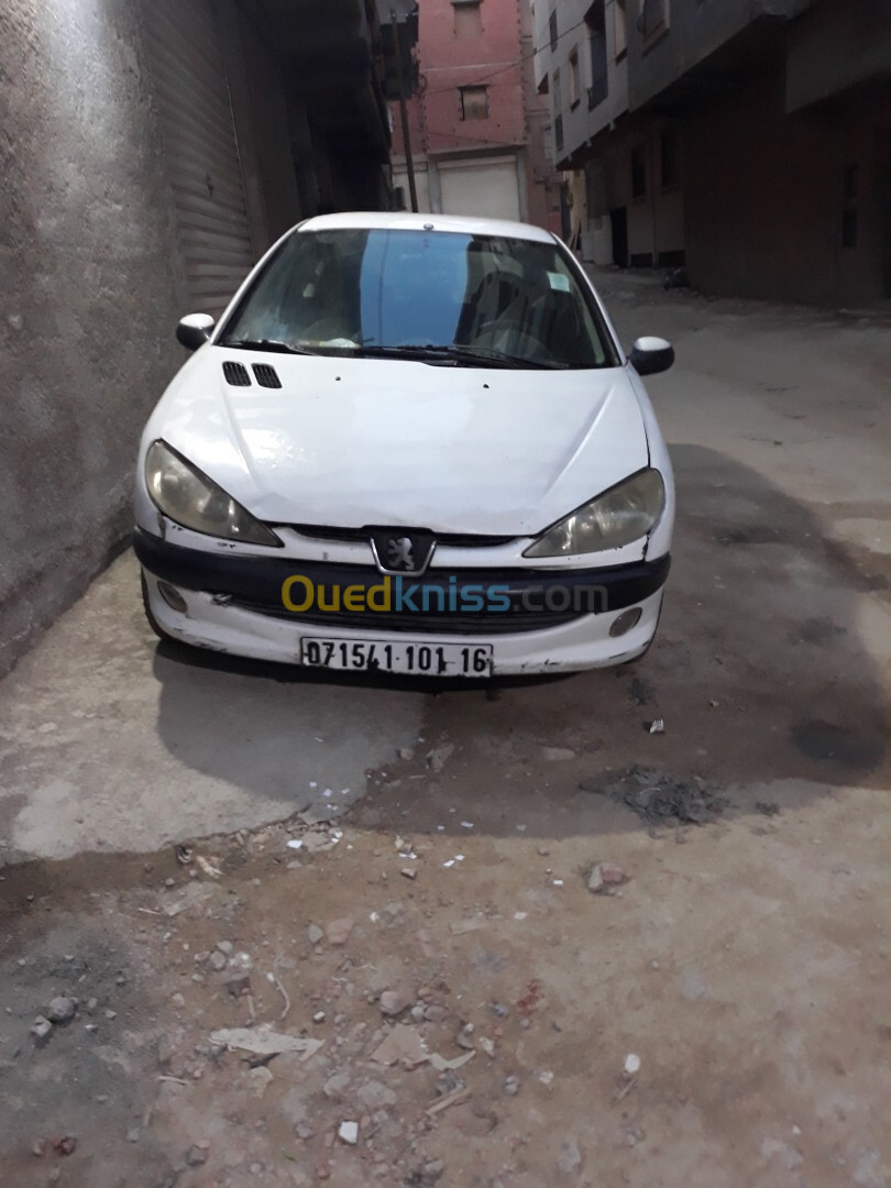 Peugeot 206 hdi 2.0 90 رايحلها دومي موتور 2001 