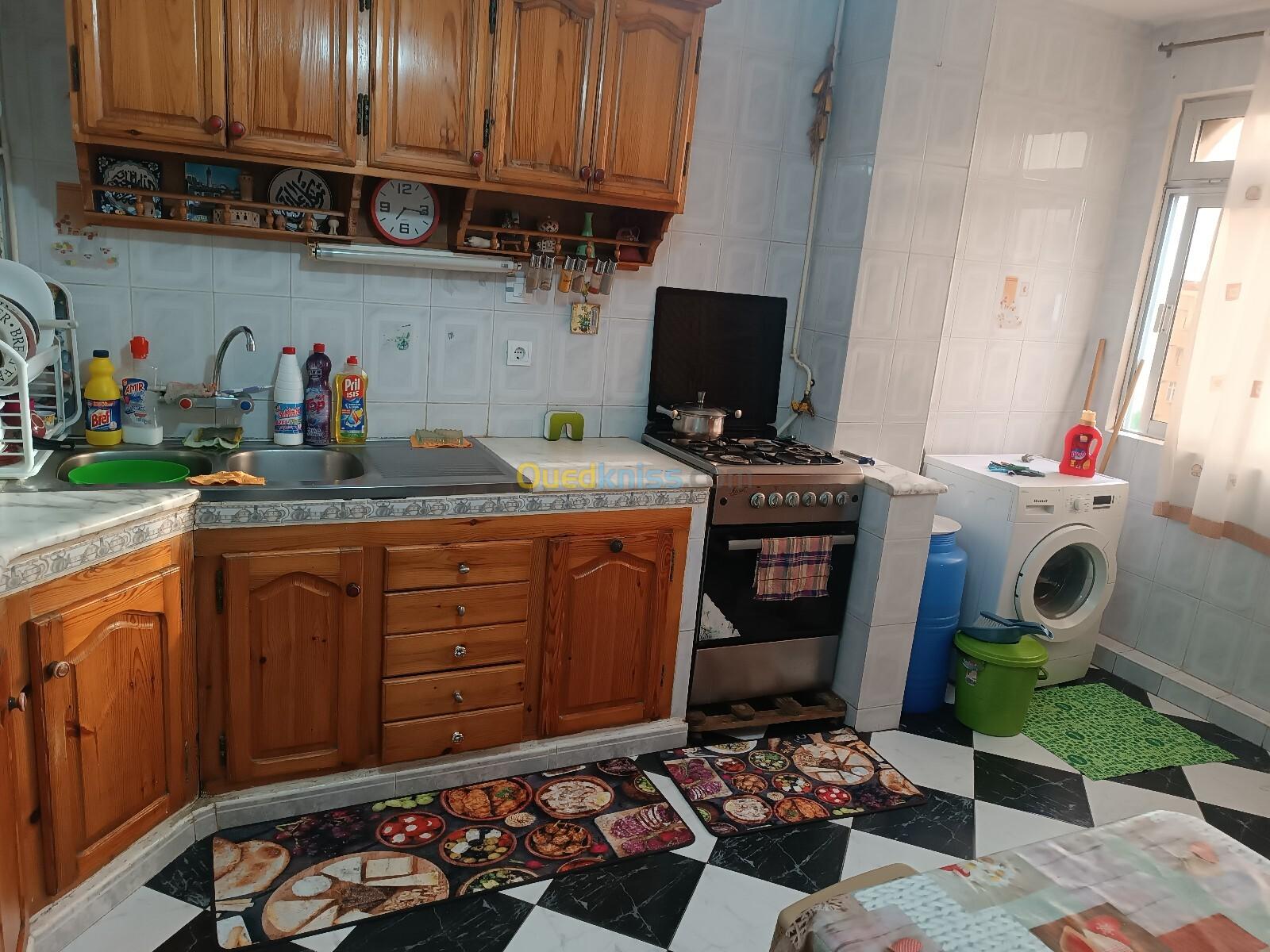 Location vacances Appartement F3 Alger Douera